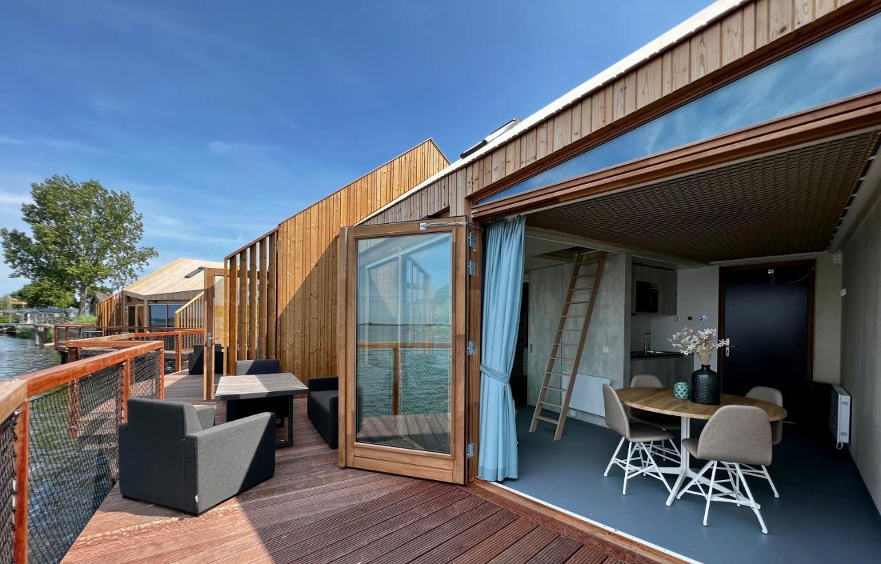 Veerse Meersuites Vakantiehuis *